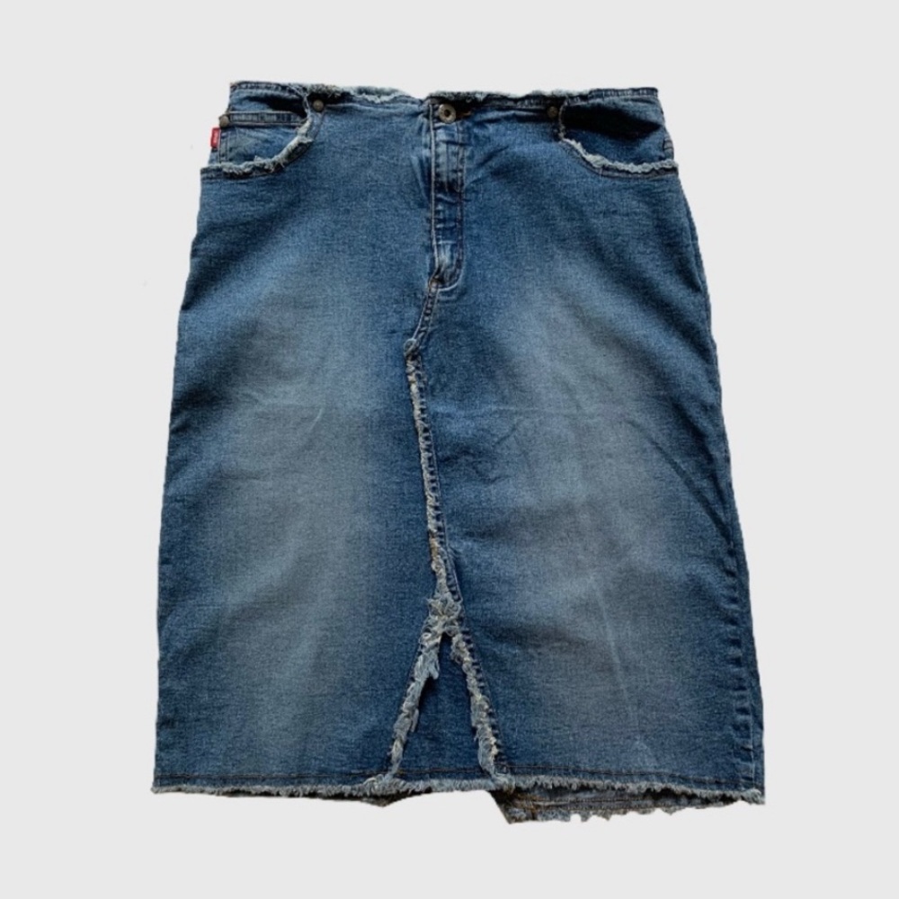 Vintage Bongo Jeans Y2K Denim Raw Hem Jean Pencil Skirt Size 11 28.5” Waist